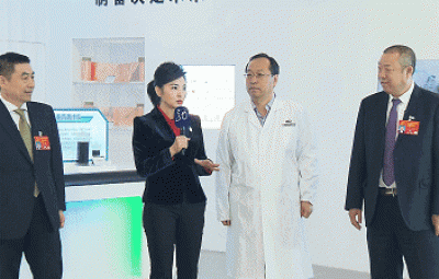 �������̸�����ɽ���أ�����������ֱ����̨�ӣ�